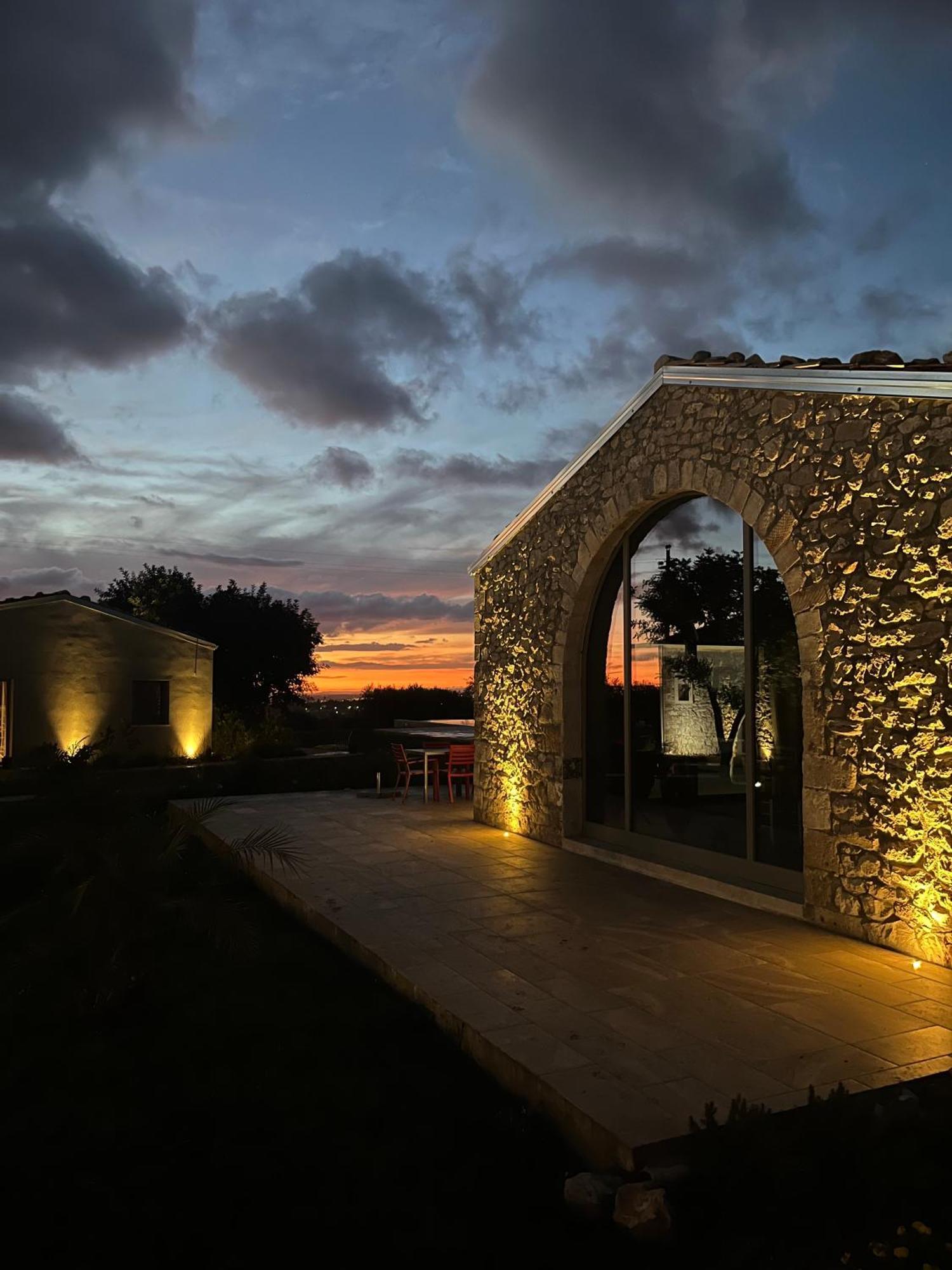 La Bella Vita Agriturismo Chiaramonte Gulfi Exterior photo