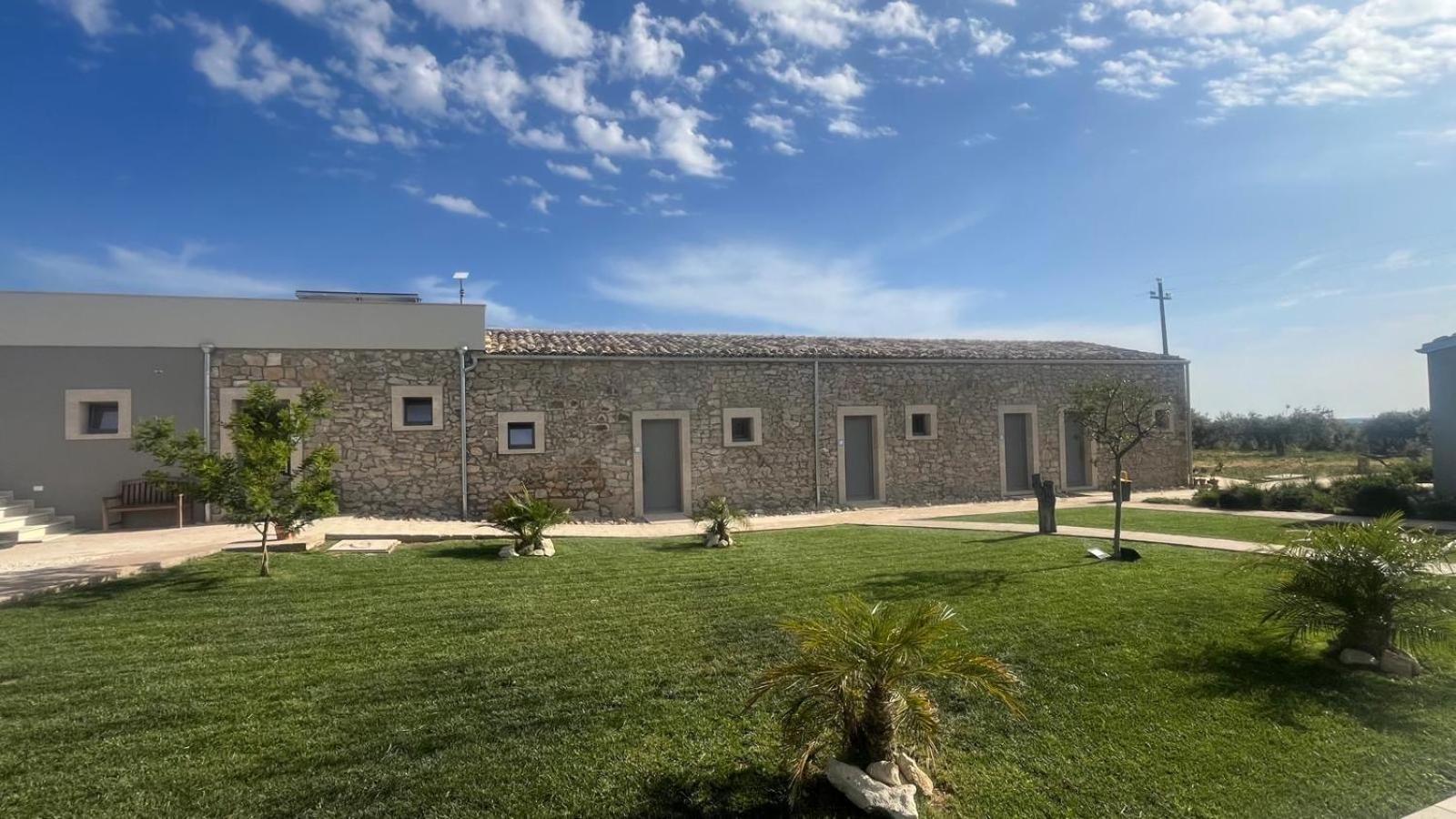 La Bella Vita Agriturismo Chiaramonte Gulfi Exterior photo